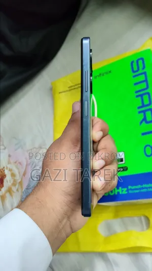 Infinix Smart 8 ৬৪ জিবি ব্ল্যাক