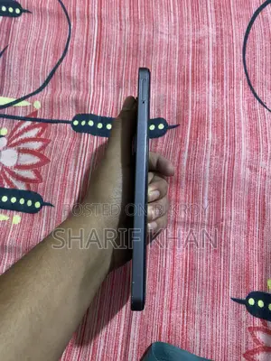 Realme C75 128 GB Black