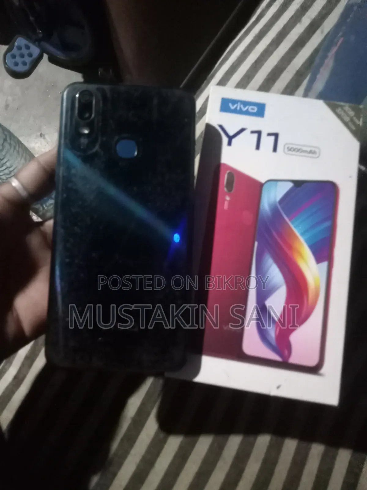 Vivo Y11 32 GB Black