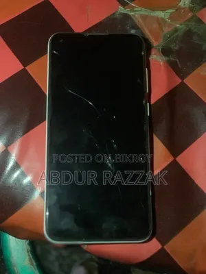 স্যামসাং গ্যালাক্সি এ১১ ৩২ জিবি সাদা