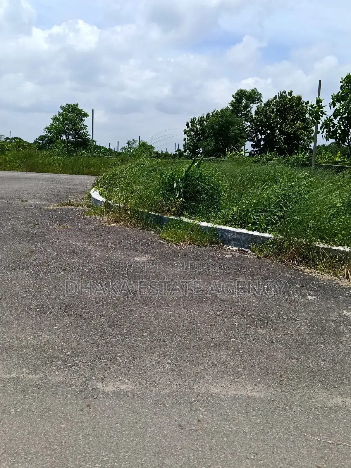 Sector-9, South Face 5 Katha Plot Sale