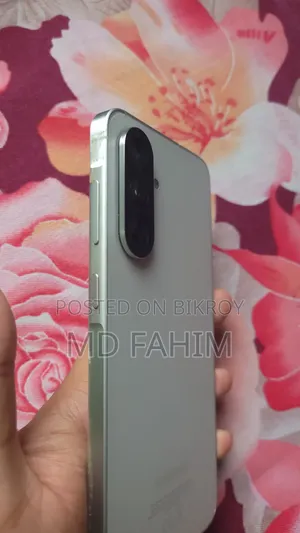 স্যামসাং গ্যালাক্সি এ৫৬ ২৫৬ জিবি হোয়াইট