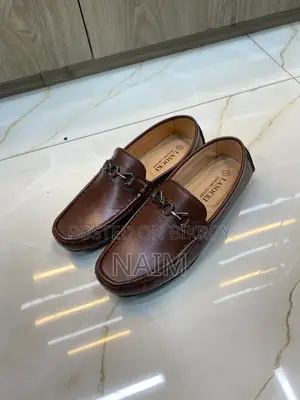 অরিজিনাল লেদার লোফার
