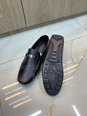 অরিজিনাল লেদার লোফার