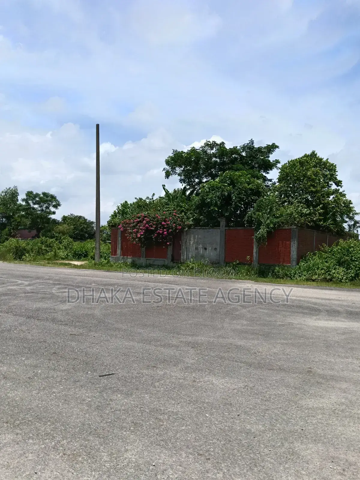 Sector-10, East Facing 5 Katha Plot Sale