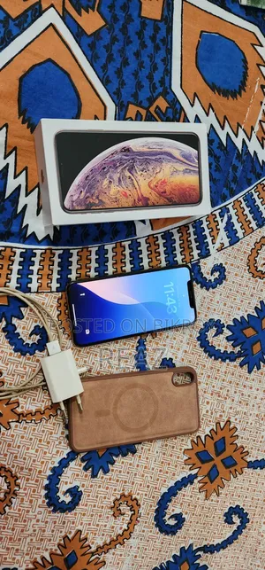 Apple iPhone XS Max 64 GB Rose Gold