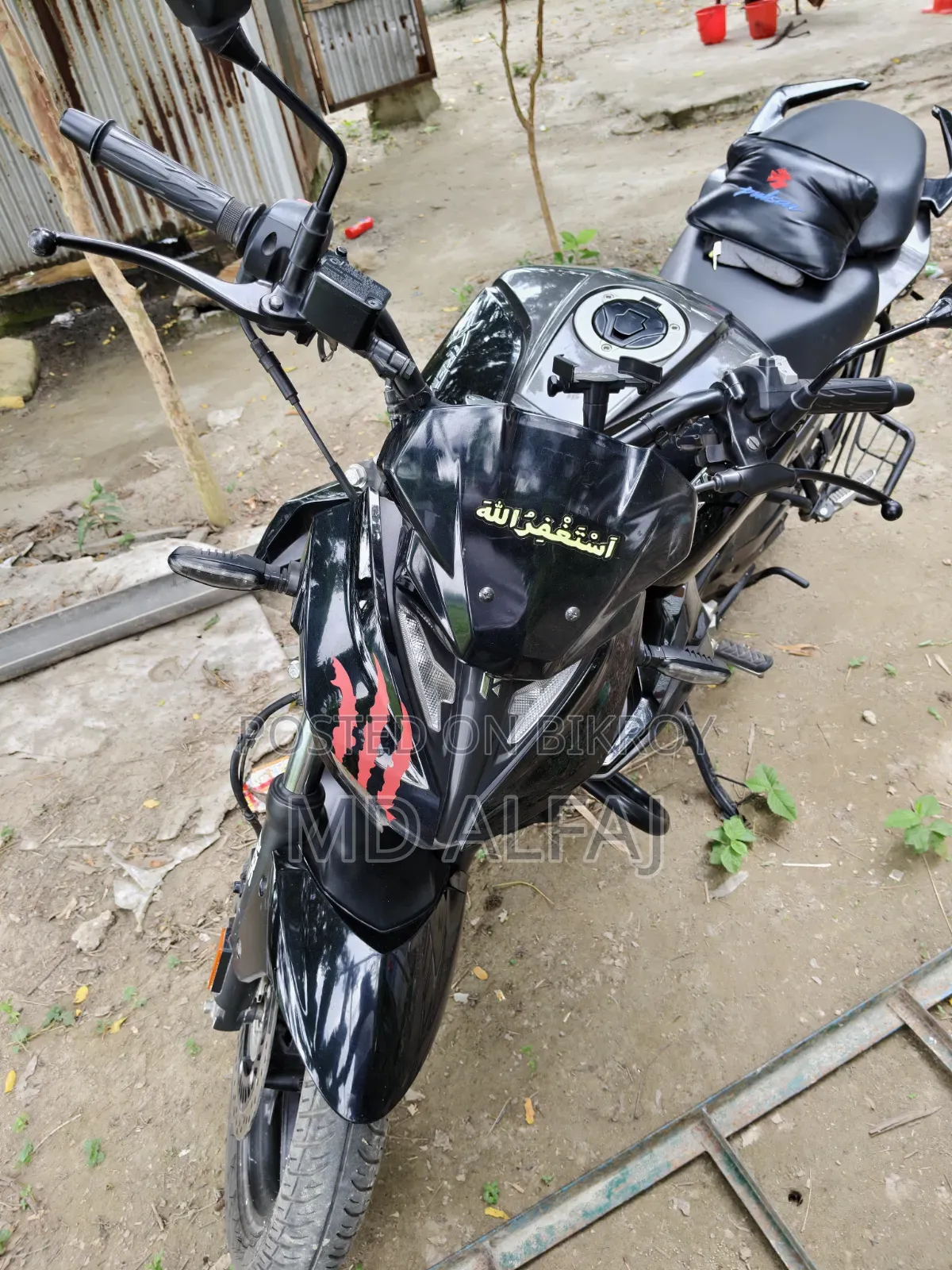 Hero Xtreme 125R 2024 Black