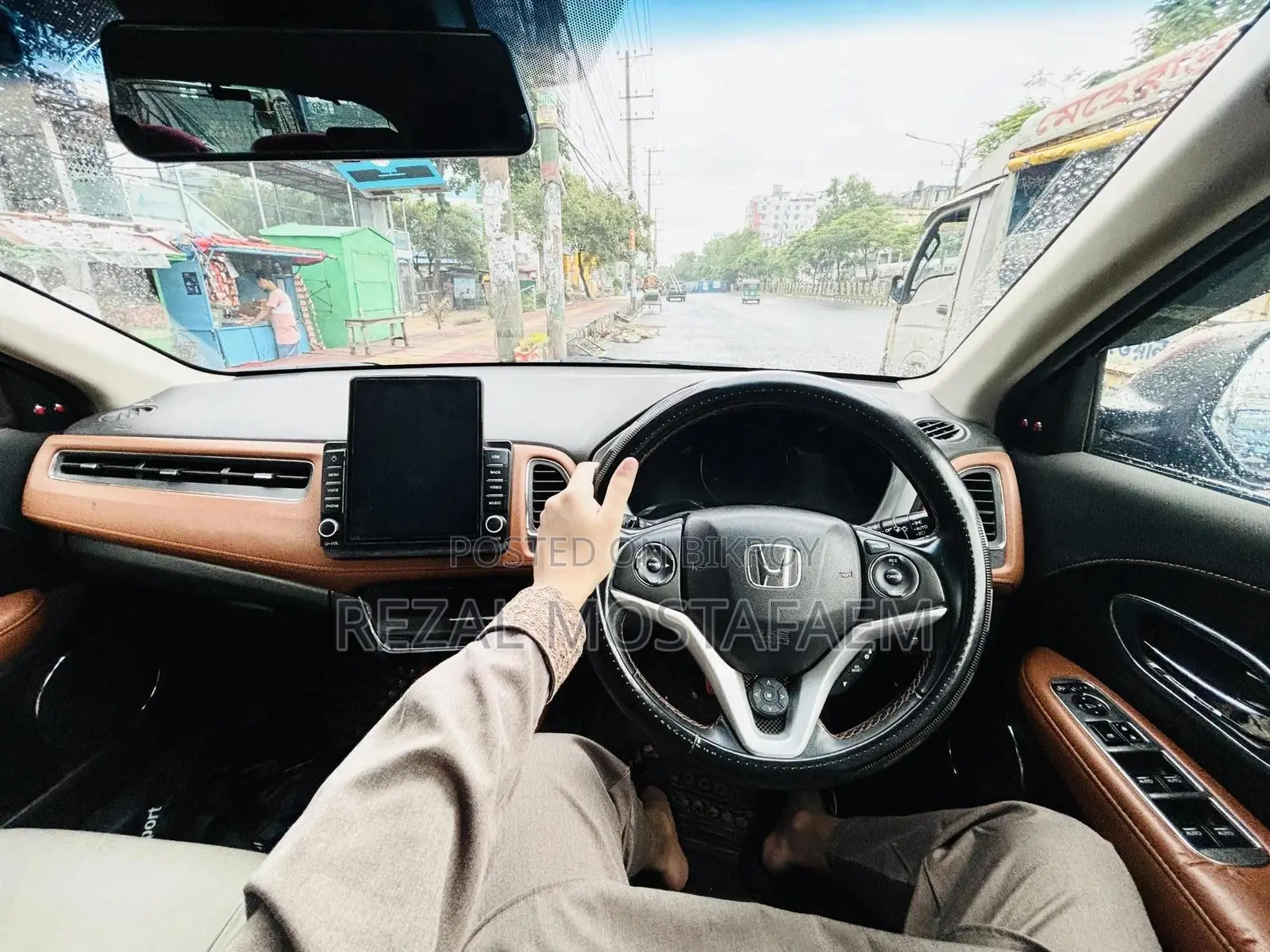 Honda Vezel 2015 Red