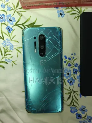 ওয়ানপ্লাস ৮ প্রো ১২৮ জিবি সাদা