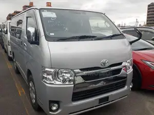 Toyota HiAce 2021 Silver