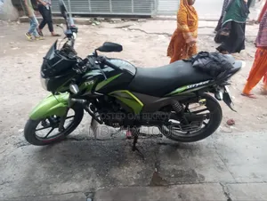 টিভিএস স্ট্রাইকার ১২৫ ২০২০ সবুজ