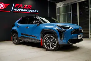 Toyota Yaris Cross 1.5 Hybrid FWD 2021 Blue
