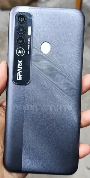 টেকনো স্পার্ক ৭ প্রো ৬৪ জিবি