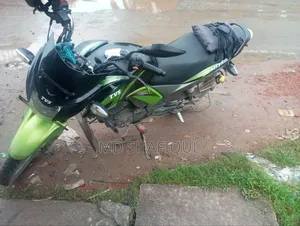 TVS Stryker 125 2020 Green
