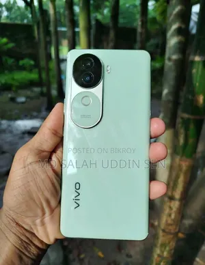 ভিভো ভি৪০ই ২৫৬ জিবি সাদা