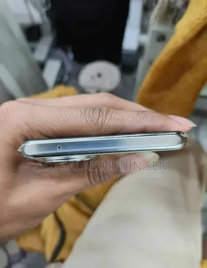 Vivo V40e 256 GB White