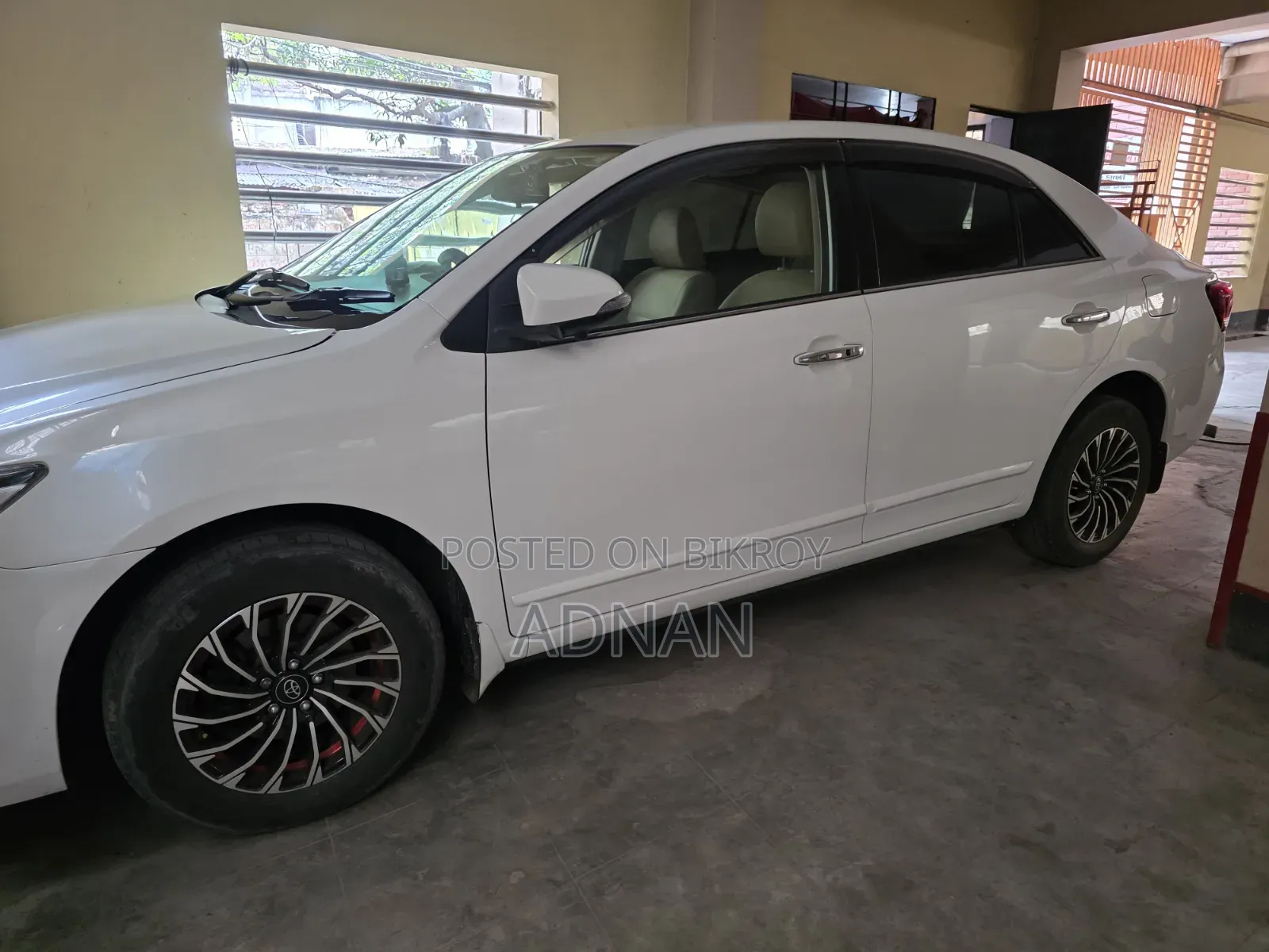 Toyota Premio 2017