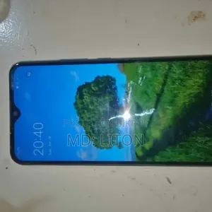 Vivo Y11 32 GB Blue