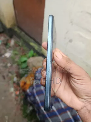 Vivo Y17s 128 GB Green