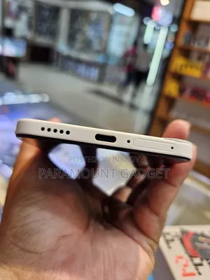 নাথিং ফোন সিএমএফ ফোন ২ প্রো ১২৮ জিবি সাদা