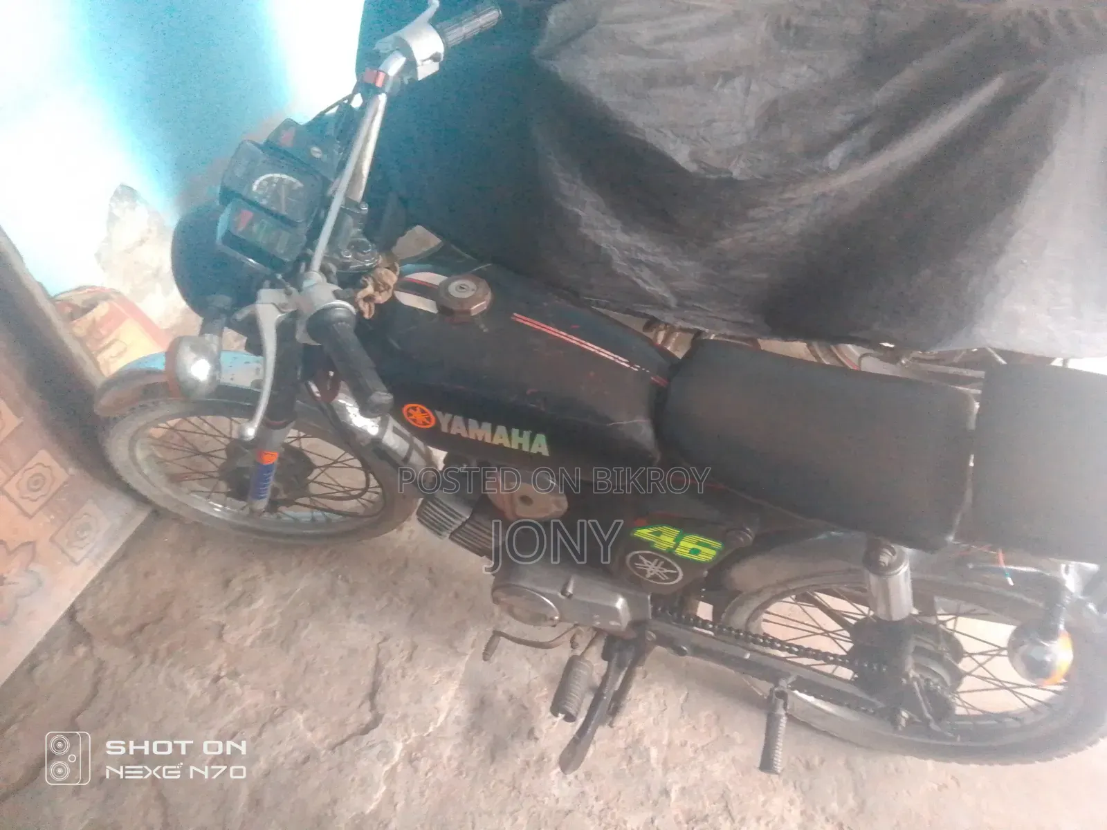 Yamaha 1996 Black
