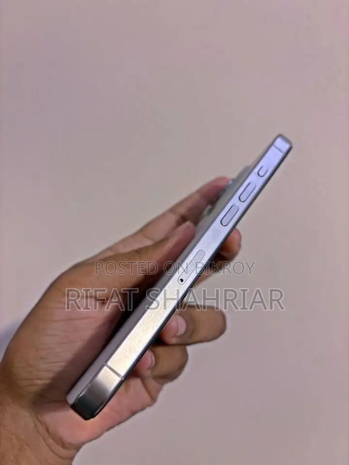 Apple iPhone 15 Pro 128 GB White