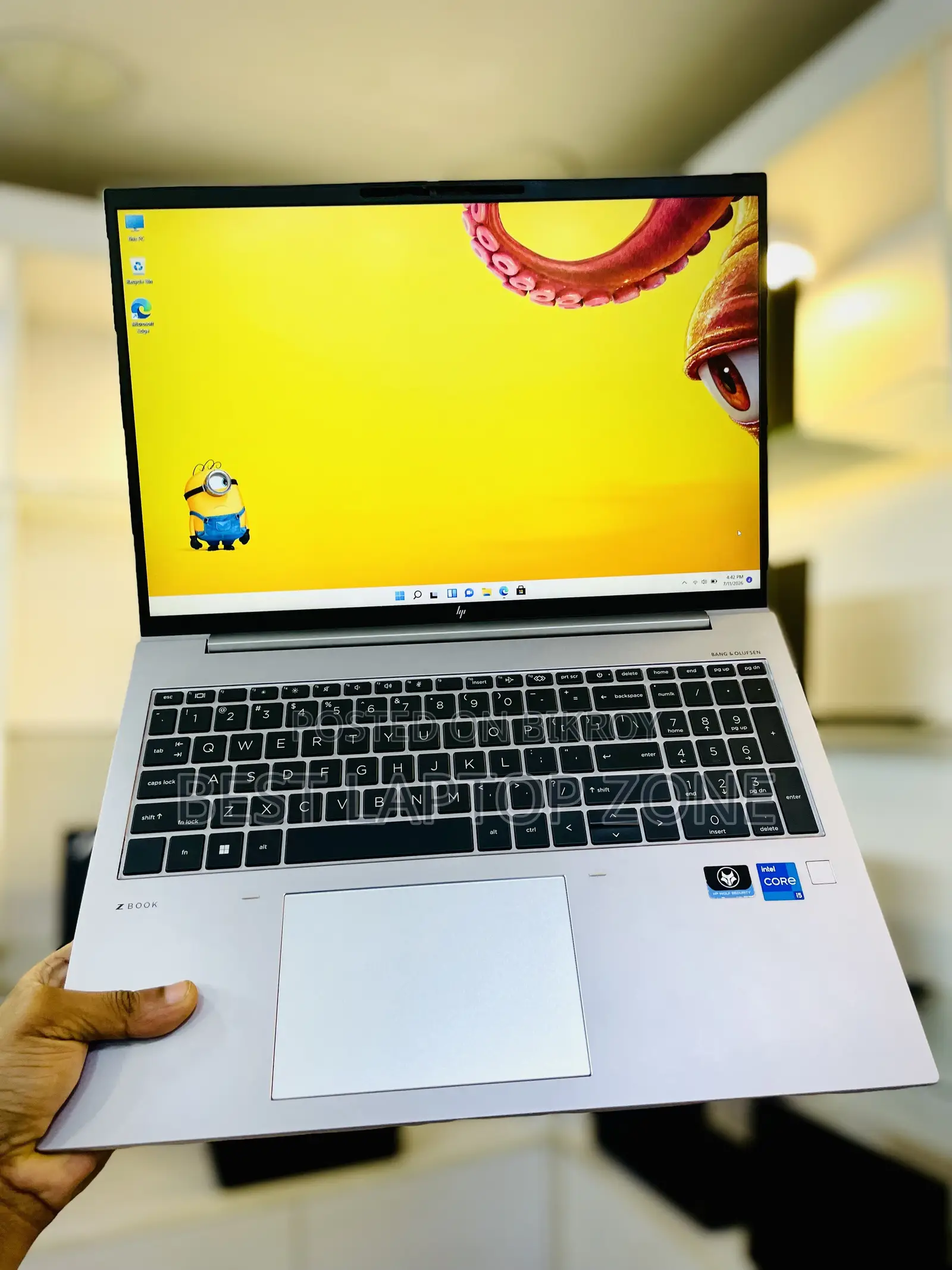 Laptop HP ZBook Firefly G9 8GB Intel Core I5 SSD 512GB
