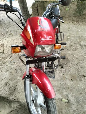 হিরো স্প্লেন্ডার প্লাস ২০১৯ রেড