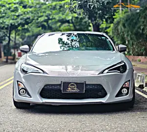 টয়োটা জিটি৮৬ ২০১২ ধূসর