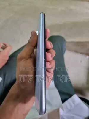ভিভো ওয়াই১২এস ৩২ জিবি ব্লু
