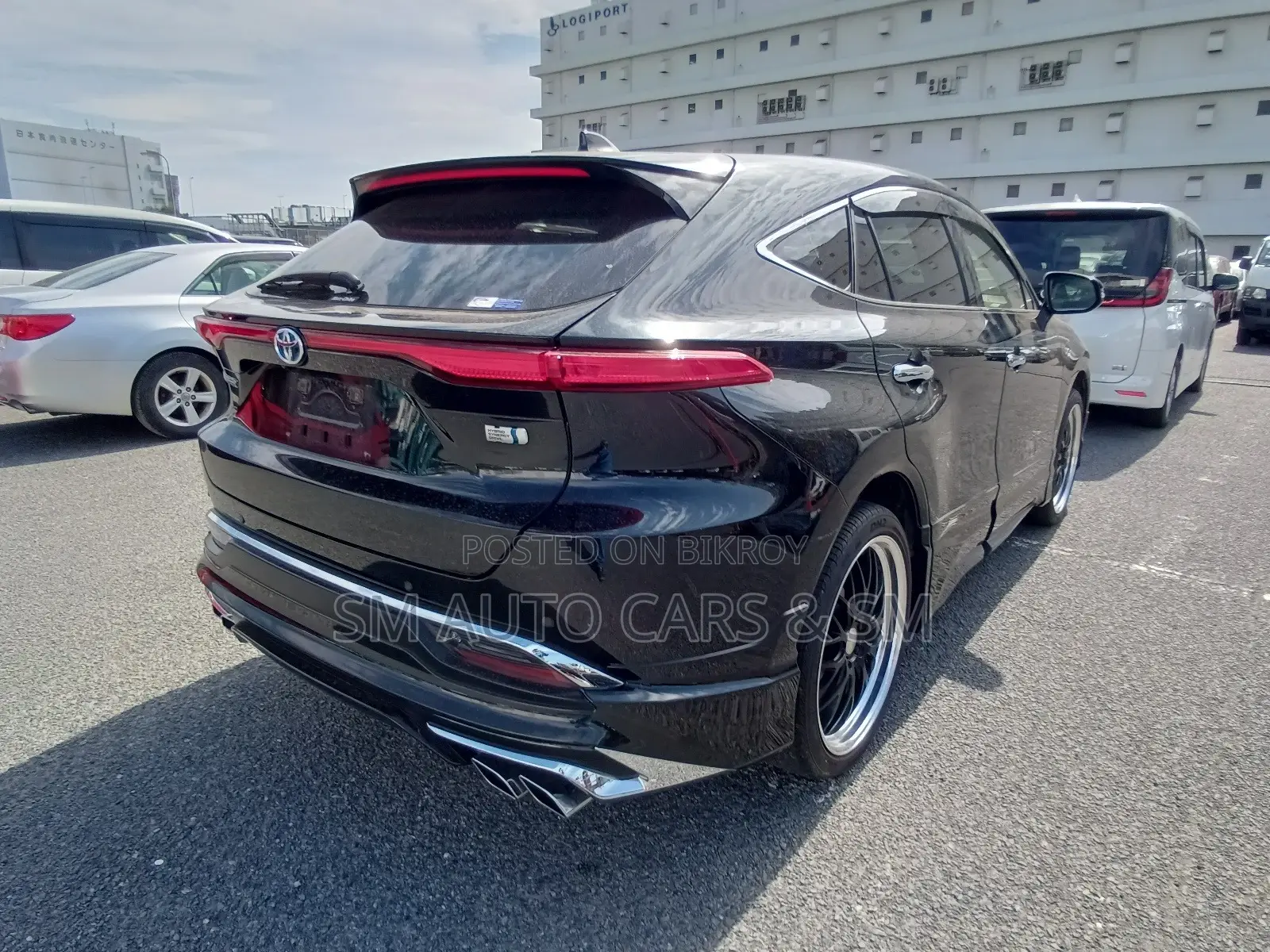 Toyota Harrier 2021 Black