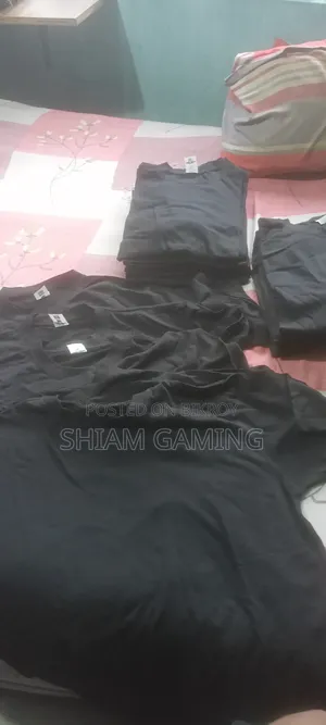 ব্ল্যাক ড্রপশোল্ডার