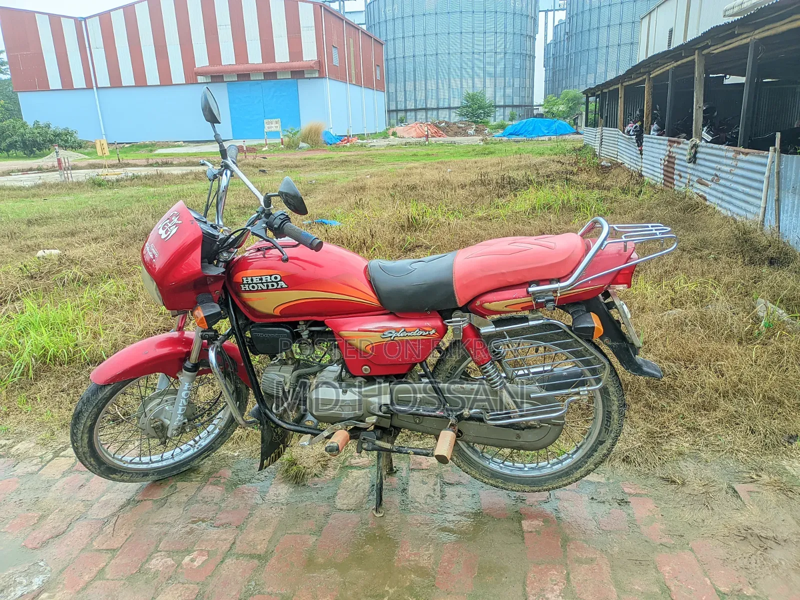 হিরো ২০১১ রেড