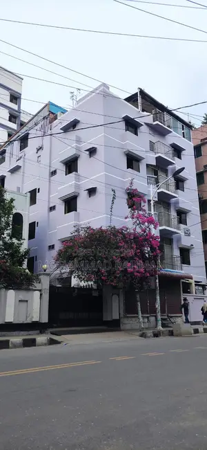 ২৫০০ বর্গফুট বাণিজ্যিক স্পেস ভাড়ার জন্য (উত্তরা)