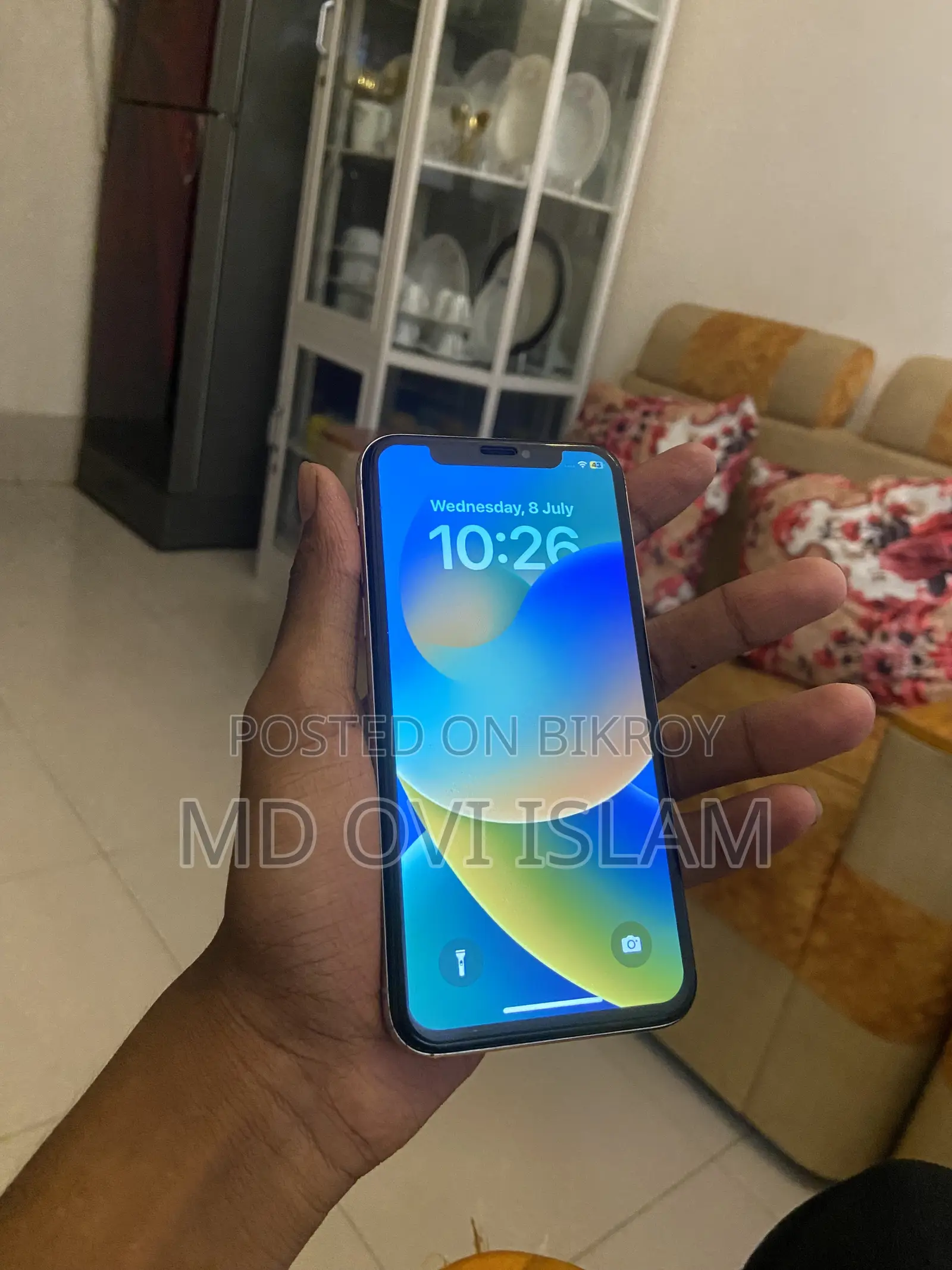 Apple iPhone X 64 GB White