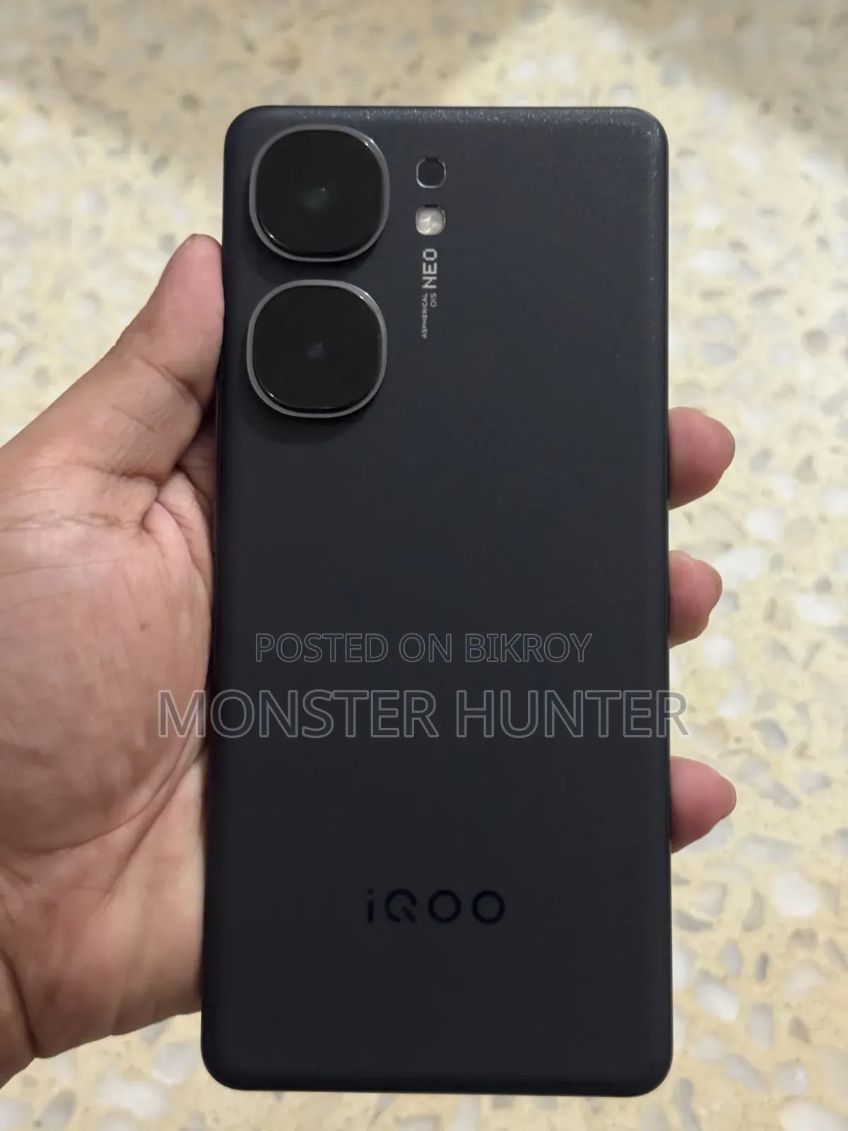 iQOO 256 GB Black