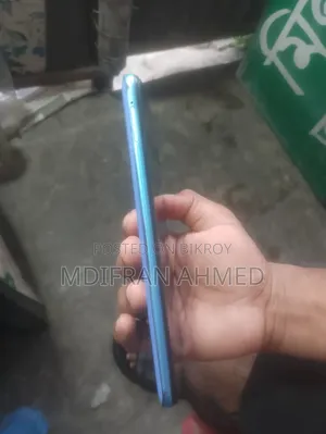 Vivo Y50 128 GB Blue