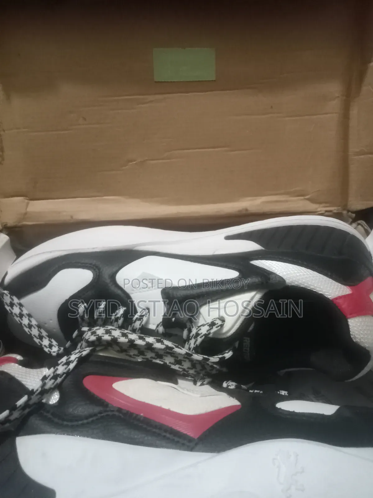 Red Tape Size-42