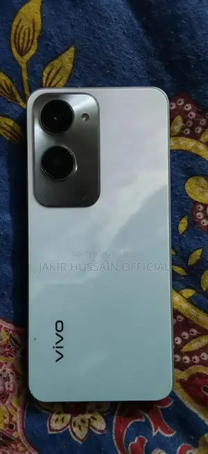 Vivo Y18 128 GB Blue