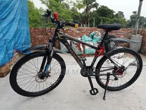 Phoenix 1800 Model Gear Cycle Sell