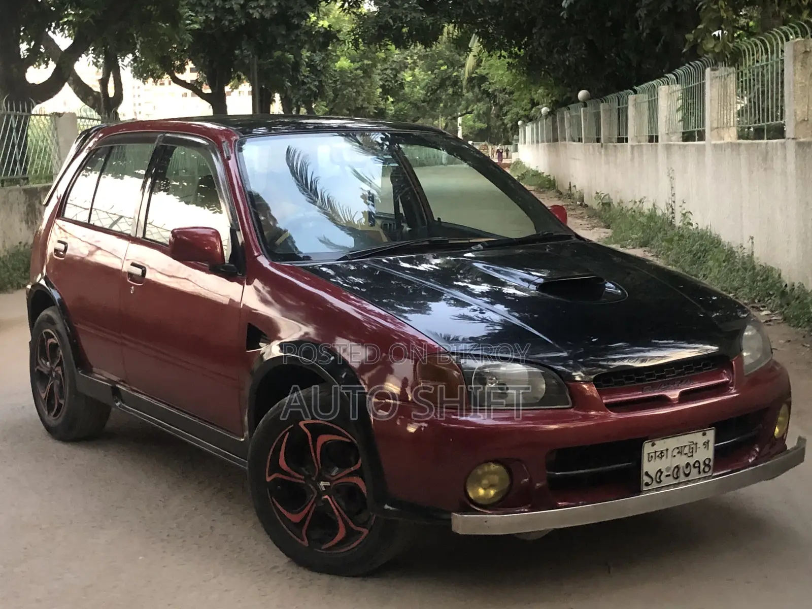 Toyota Starlet 1997 Maroon