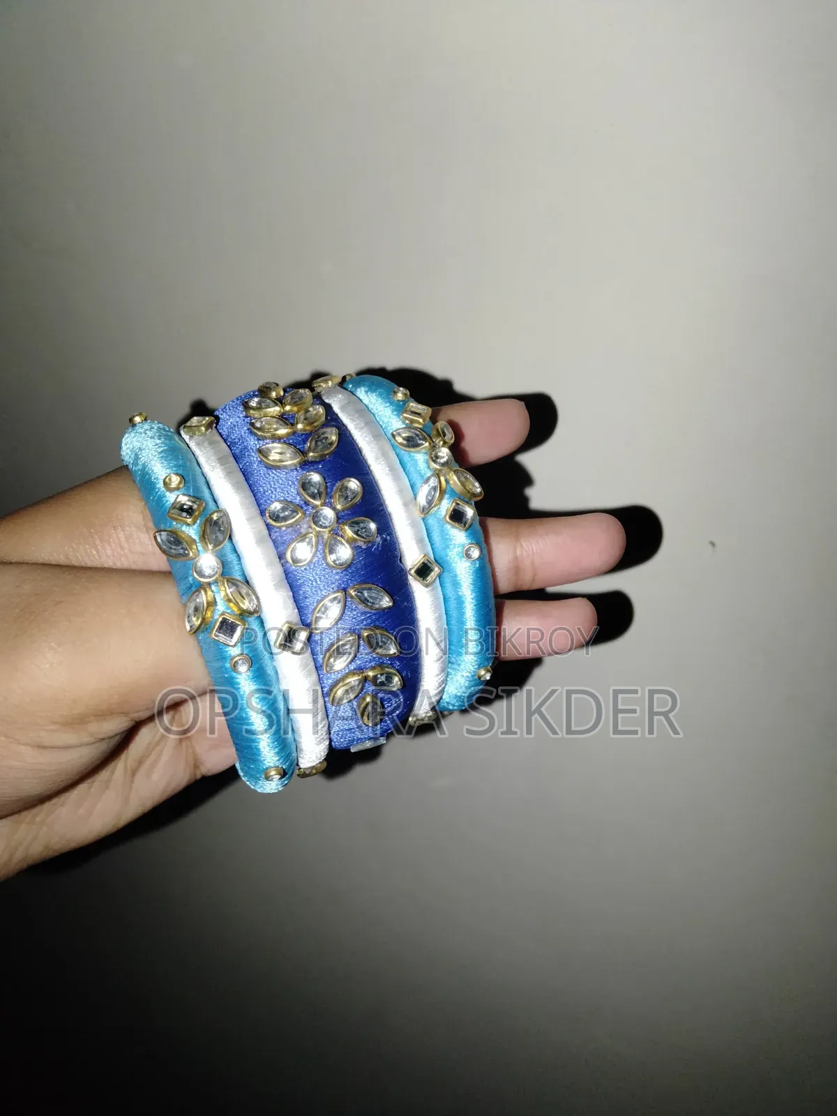 Get these beautiful handmade bangles at a very reasonable price.