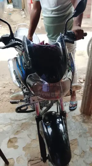 Bajaj Discover 135 2010 Black