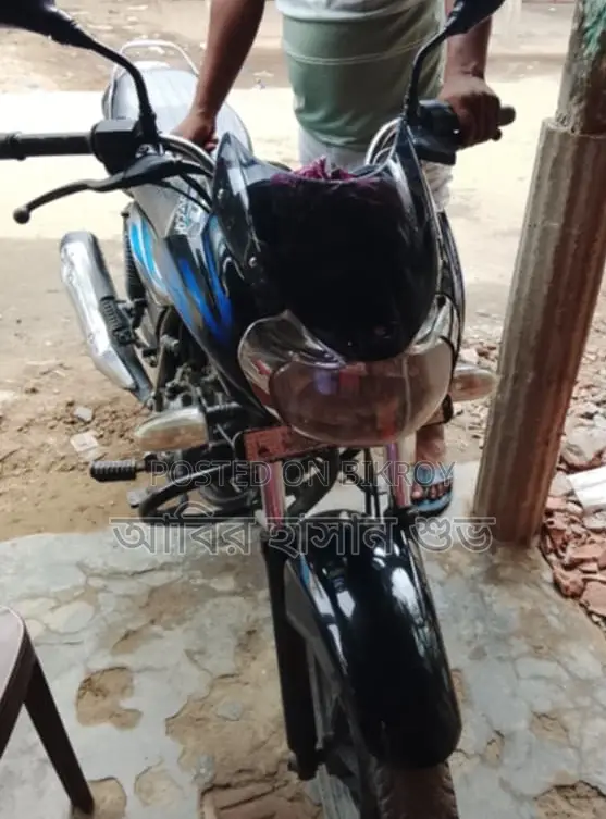 Bajaj Discover 135 2010 Black