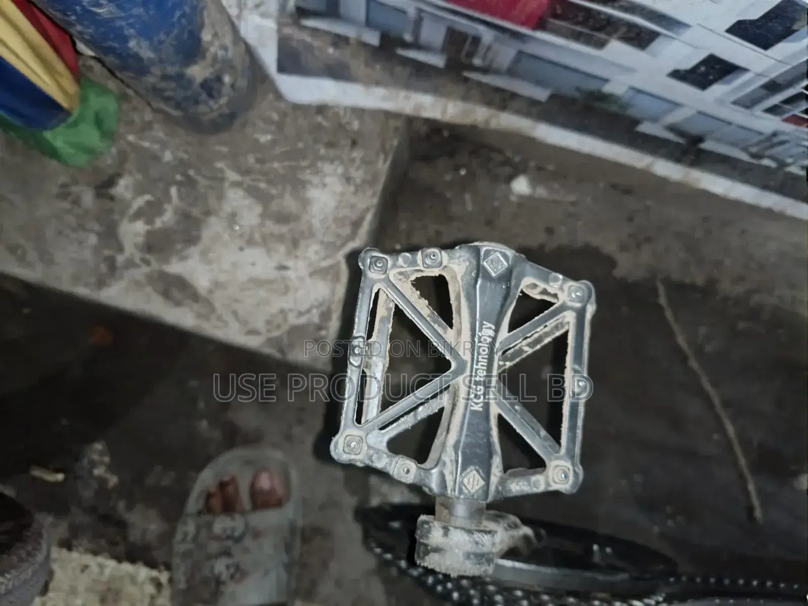 Oil Brake Stunt Cycle