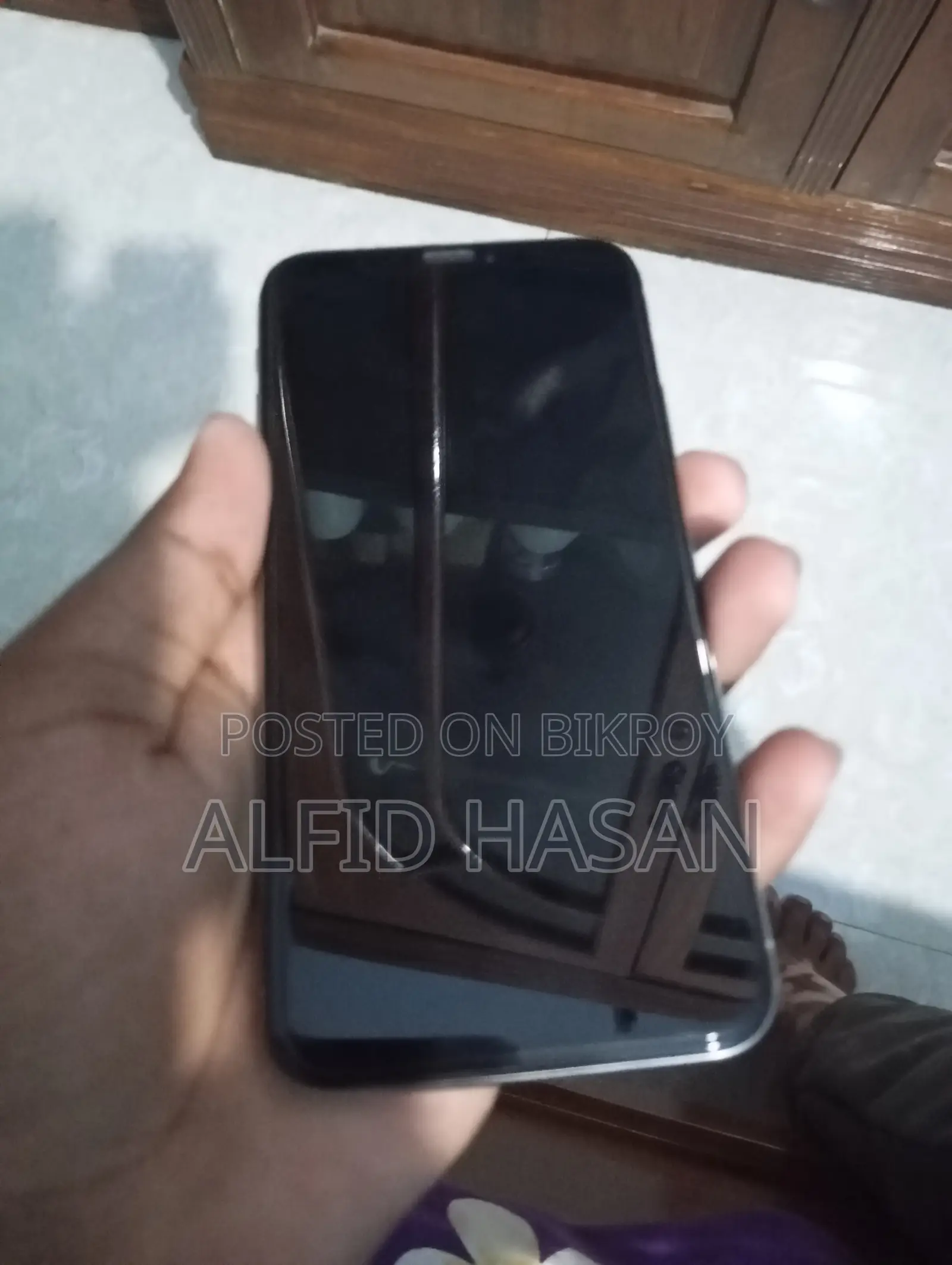 Apple iPhone X 64 GB White