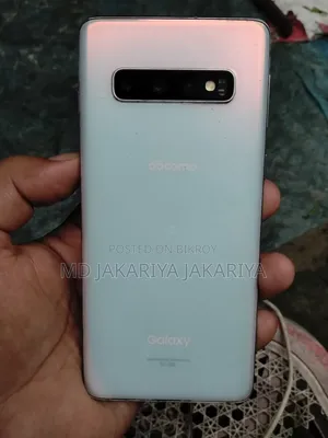 স্যামসাং গ্যালাক্সি এস১০ ১২৮ জিবি সাদা