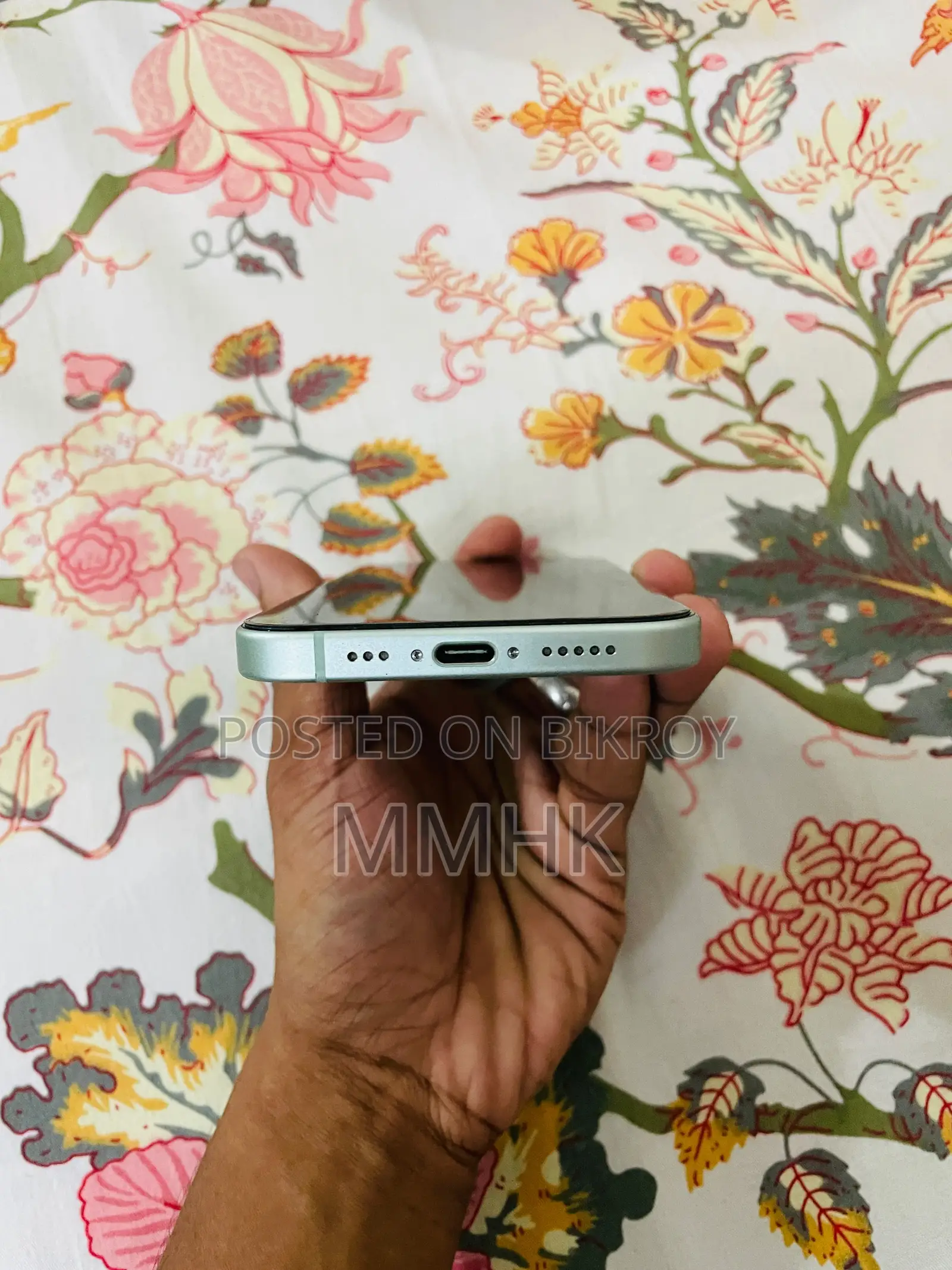 Apple iPhone 15 128 GB Green