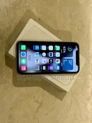 Apple iPhone 11 64 GB White
