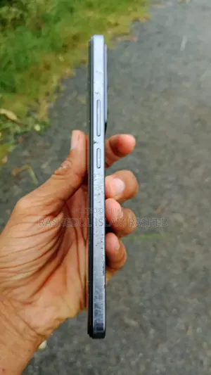 Vivo V27e 256 GB Black